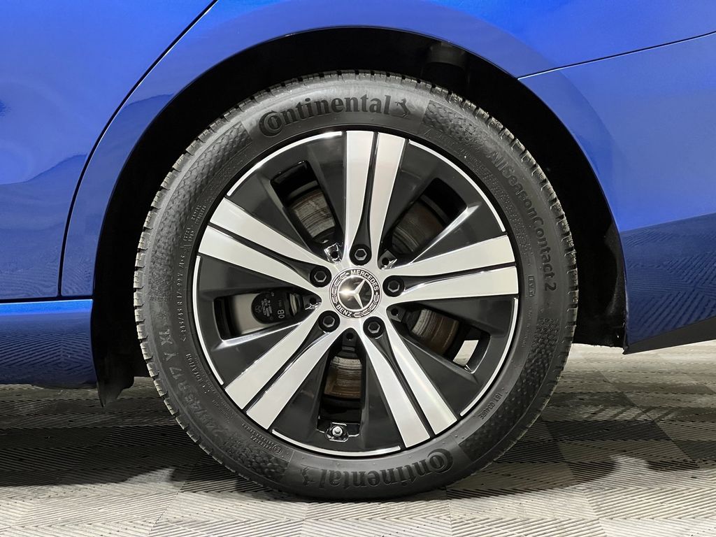 Mercedes-Benz C 300 2024