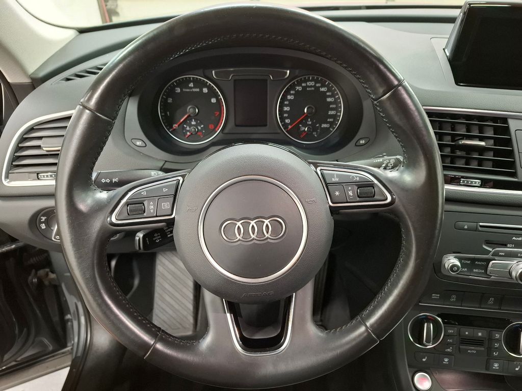 Audi Q3 2016