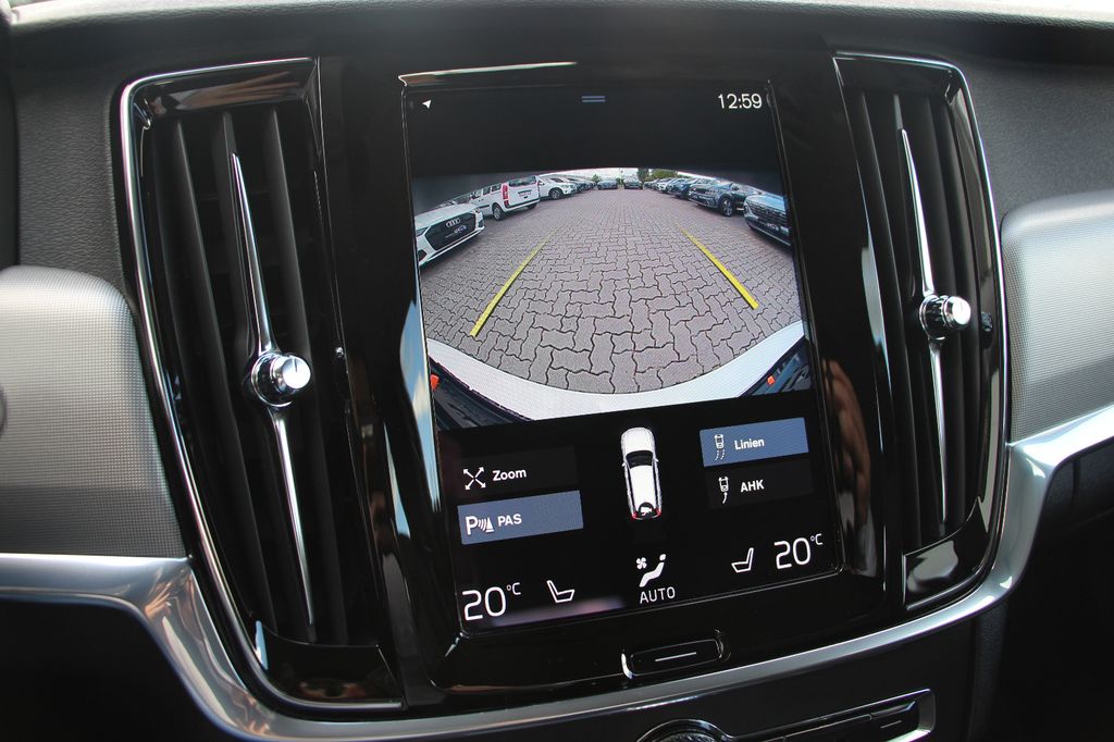 Volvo V90 2020