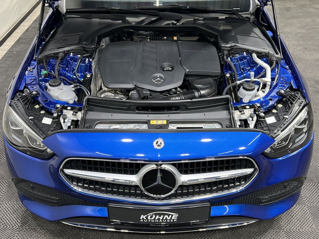 Mercedes-Benz C 300 2024