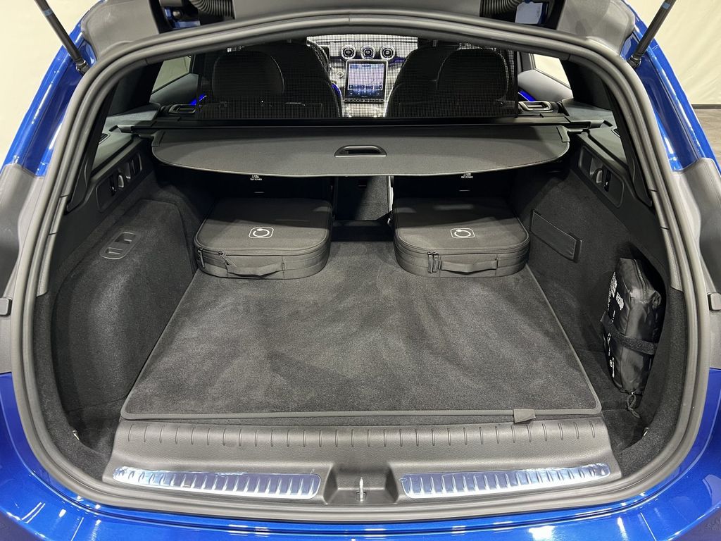 Mercedes-Benz C 300 2024