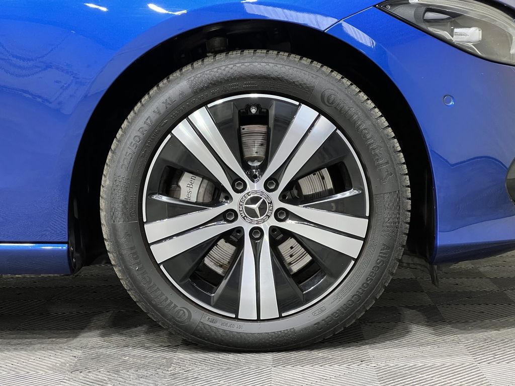 Mercedes-Benz C 300 2024