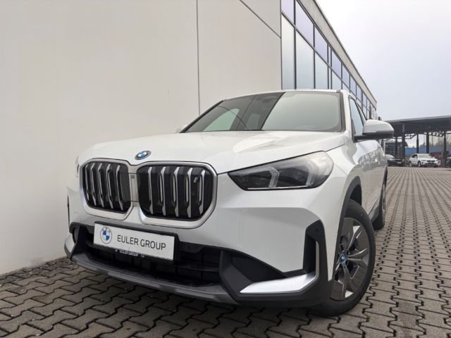 BMW iX1 2023