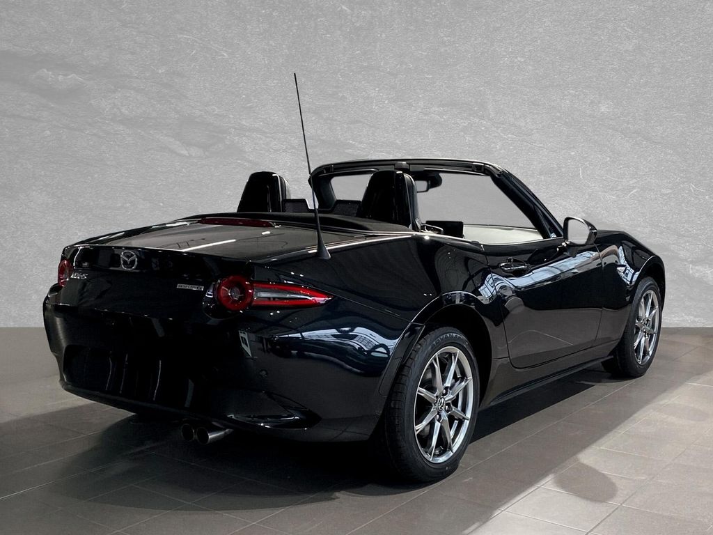 Mazda MX-5 2025