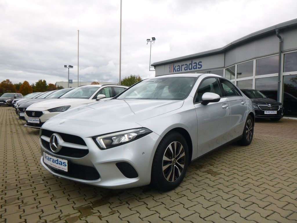 Mercedes-Benz A 180 2022