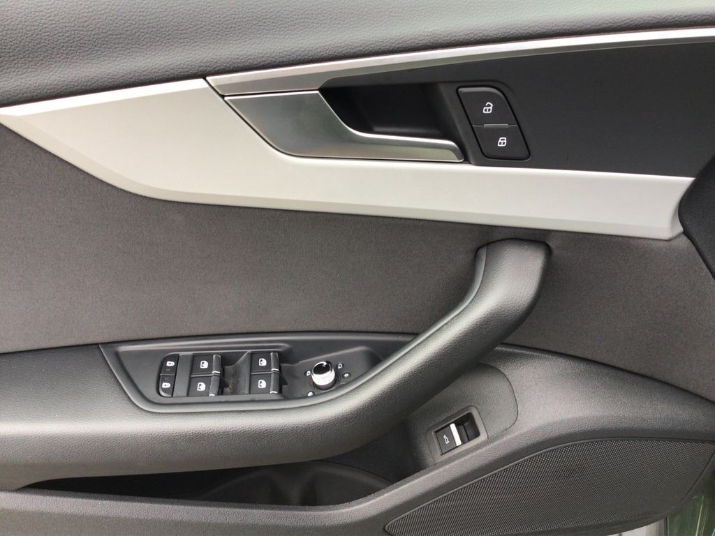 Audi A4 Allroad 2024