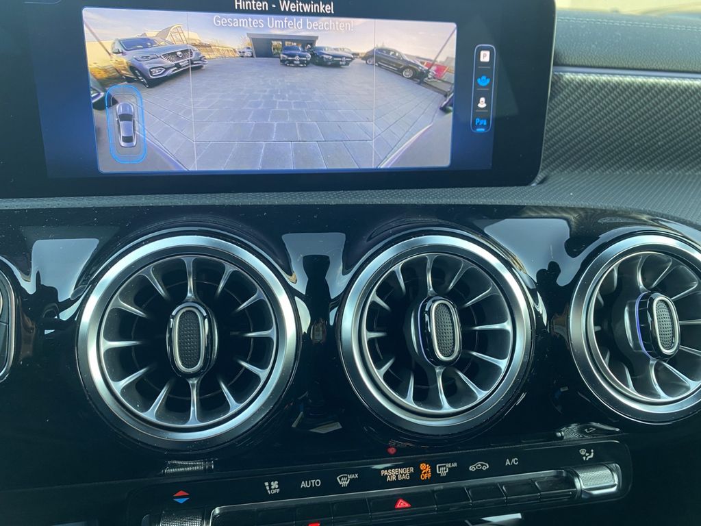 Mercedes-Benz CLA 200 2023