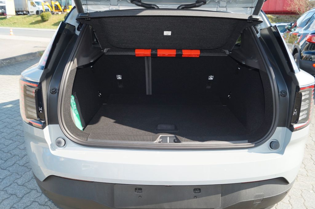 Volvo EX30 2025