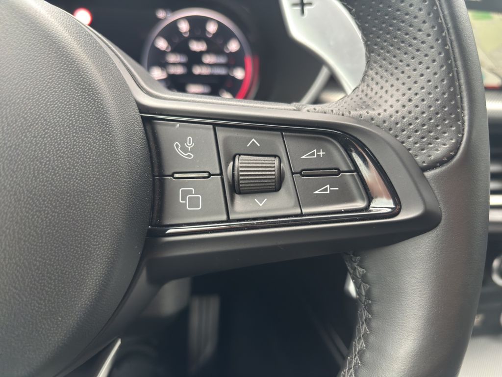 Alfa Romeo Stelvio 2024