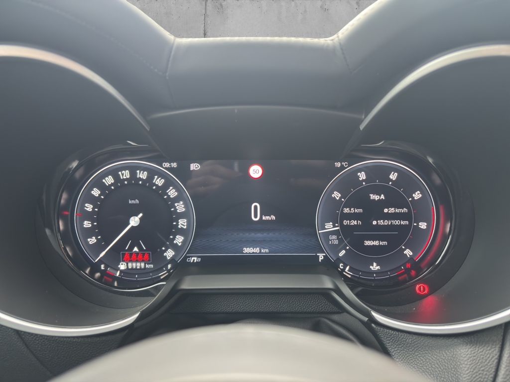 Alfa Romeo Stelvio 2024