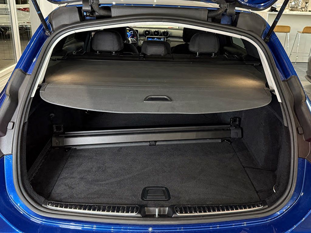 Mercedes-Benz C 200 2023