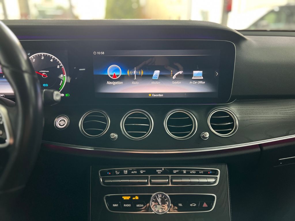 Mercedes-Benz E 300 2019