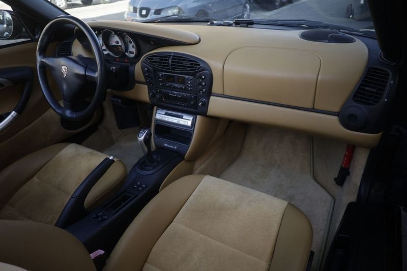 Porsche Boxster 2001