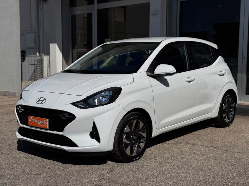 Hyundai i10 2025