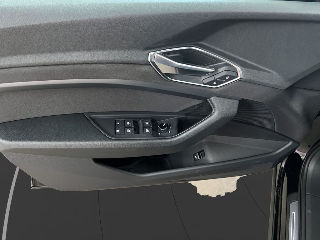 Audi e-tron 2022