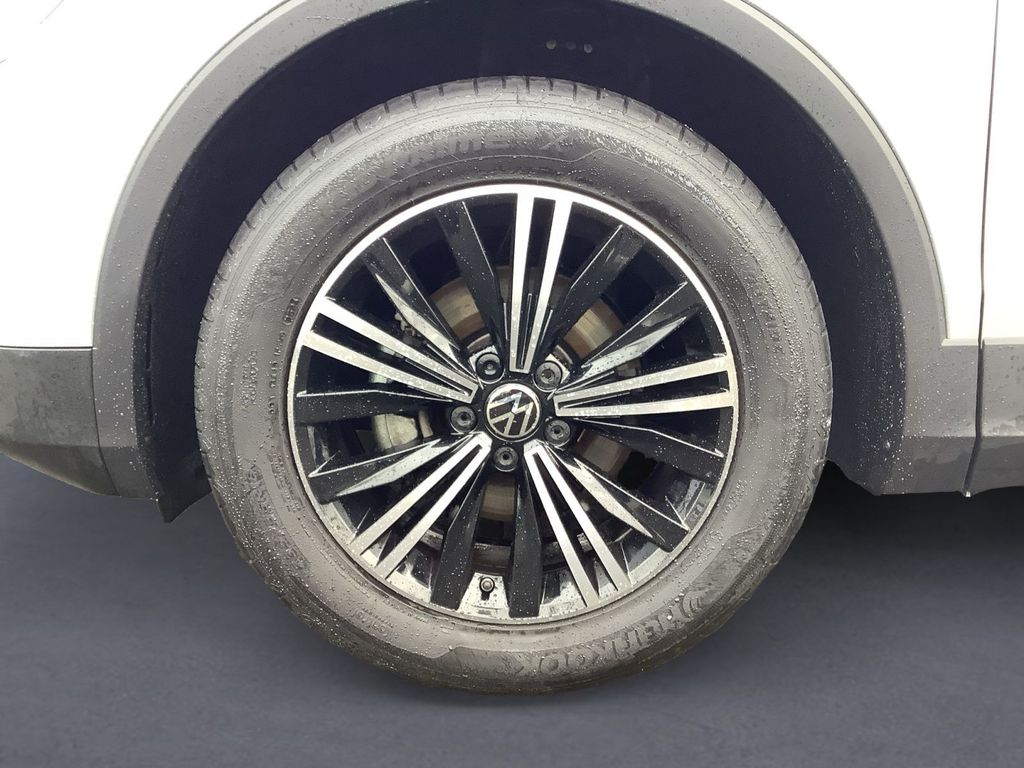 Volkswagen Tiguan 2024