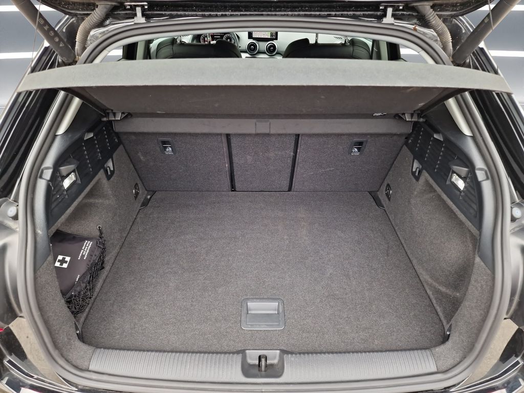 Audi Q2 2024