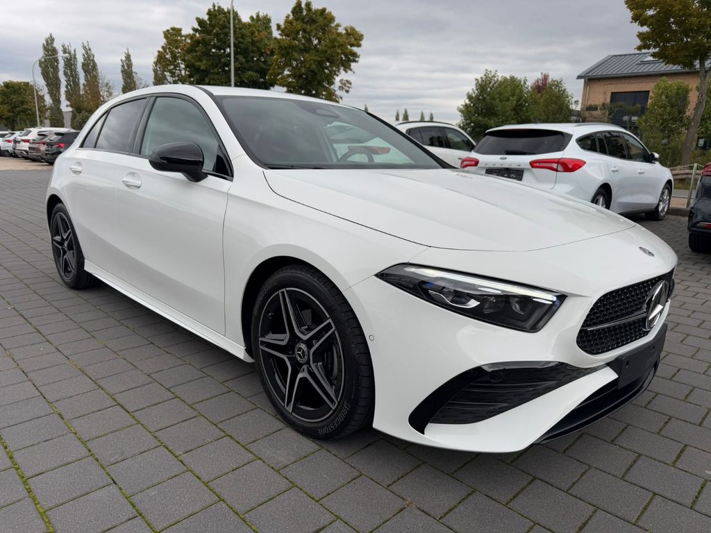 Mercedes-Benz A 180 2025