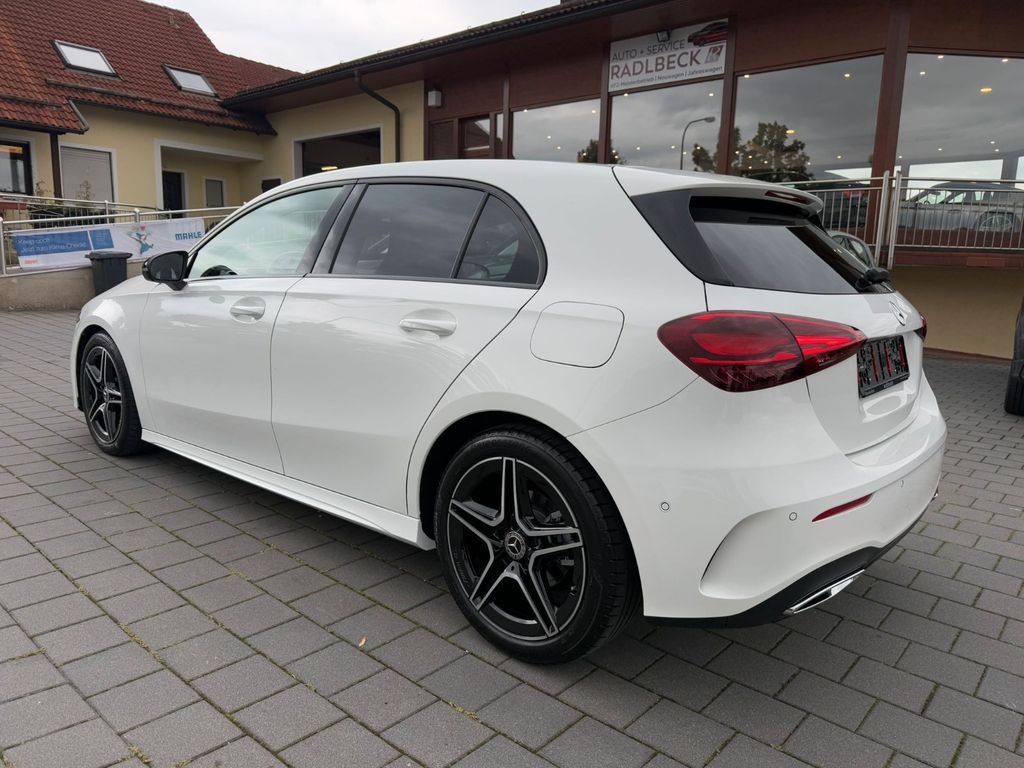 Mercedes-Benz A 180 2025