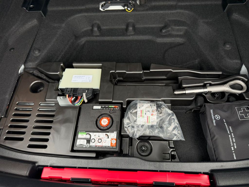 Mercedes-Benz A 180 2025