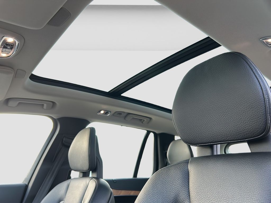 Volvo XC90 2021