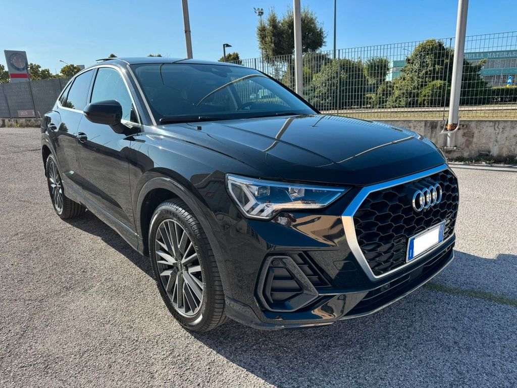 Audi Q3 2021