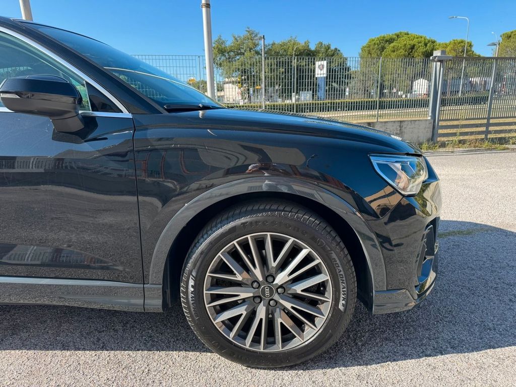 Audi Q3 2021