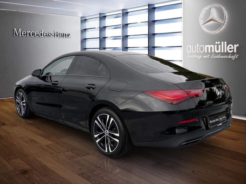 Mercedes-Benz CLA 180 2024