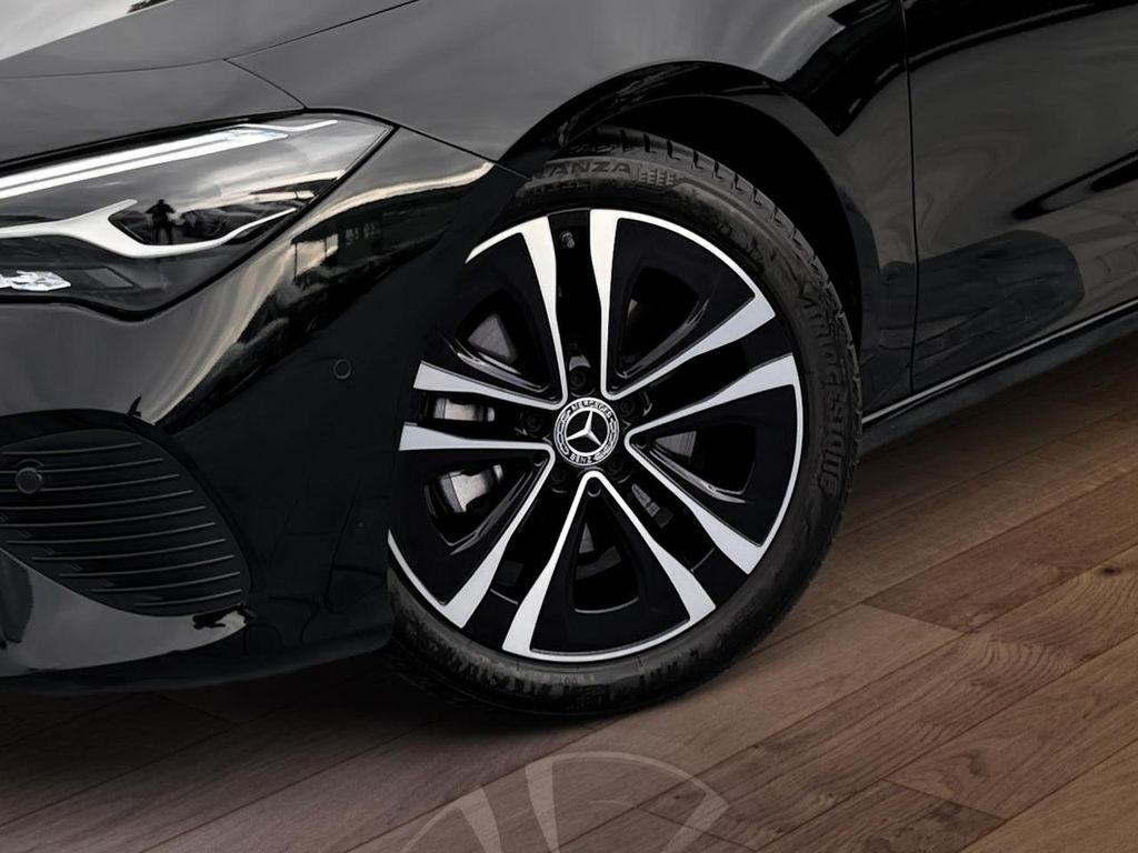Mercedes-Benz CLA 180 2024
