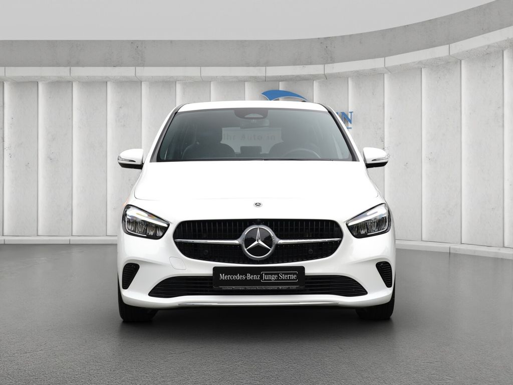 Mercedes-Benz B 180 2024