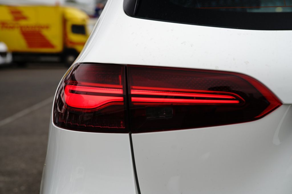 Mercedes-Benz B 180 2024