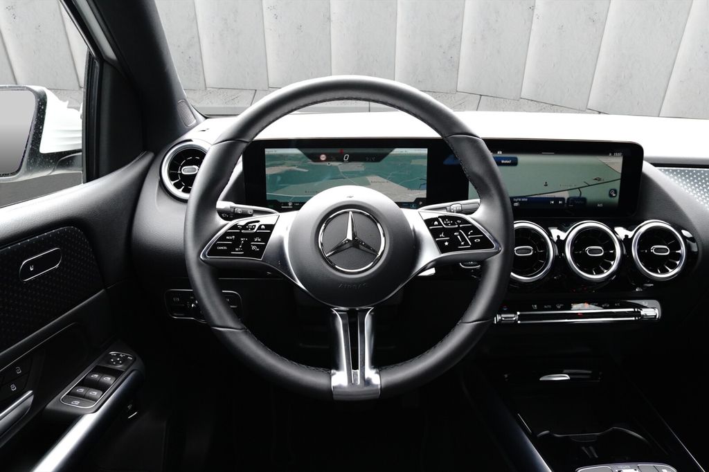 Mercedes-Benz B 180 2024