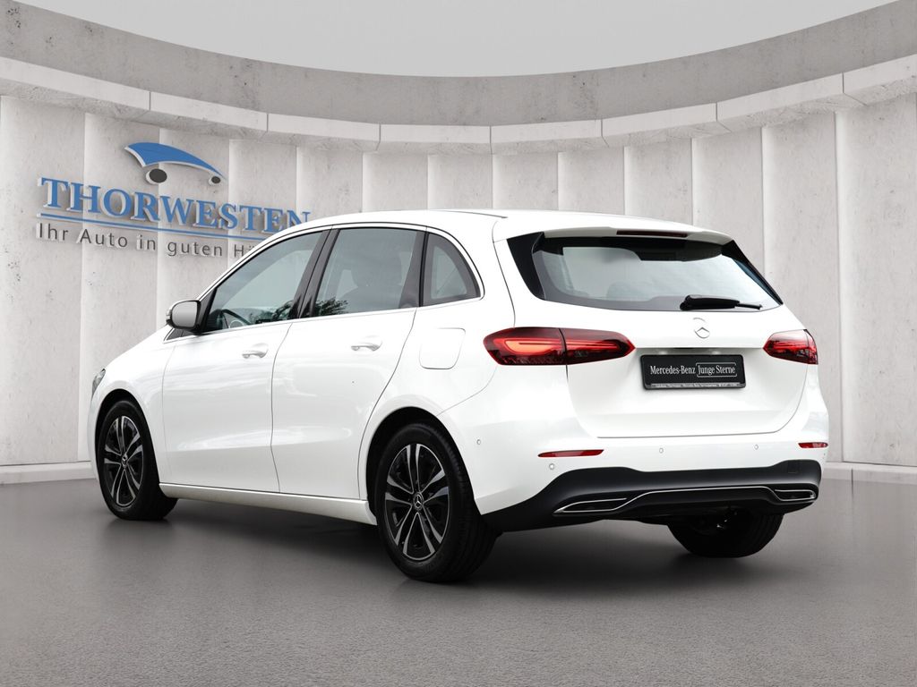 Mercedes-Benz B 180 2024