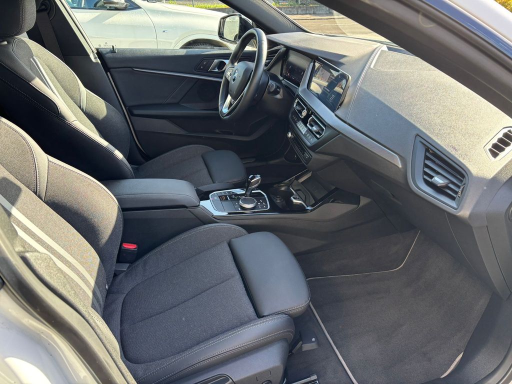 BMW 218 Gran Coupé 2024