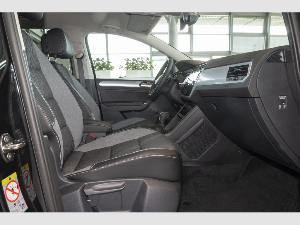 Volkswagen Touran 2025