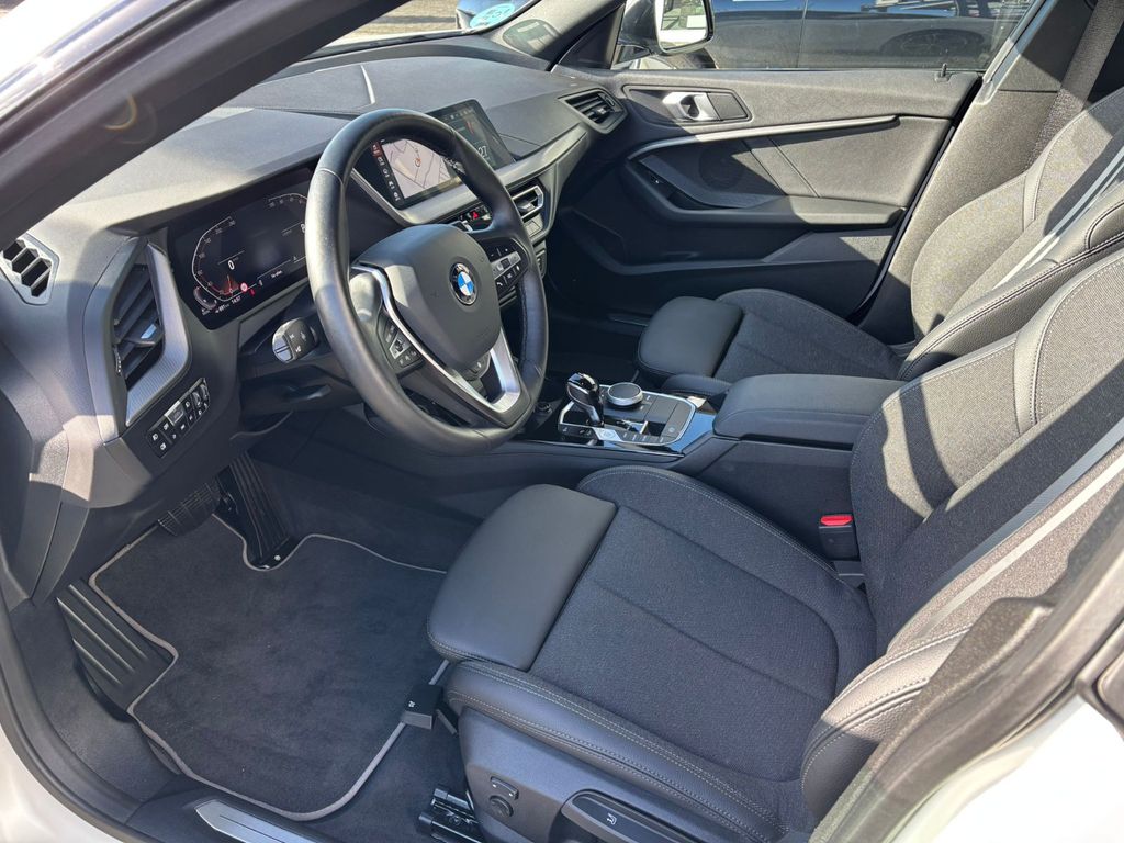 BMW 218 Gran Coupé 2024