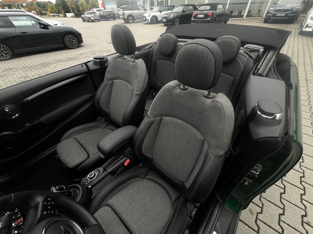 MINI Cooper Cabrio 2022