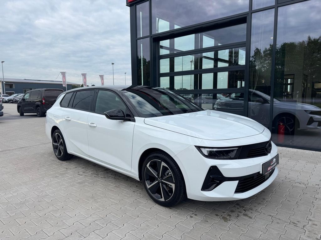 Opel Astra 2025