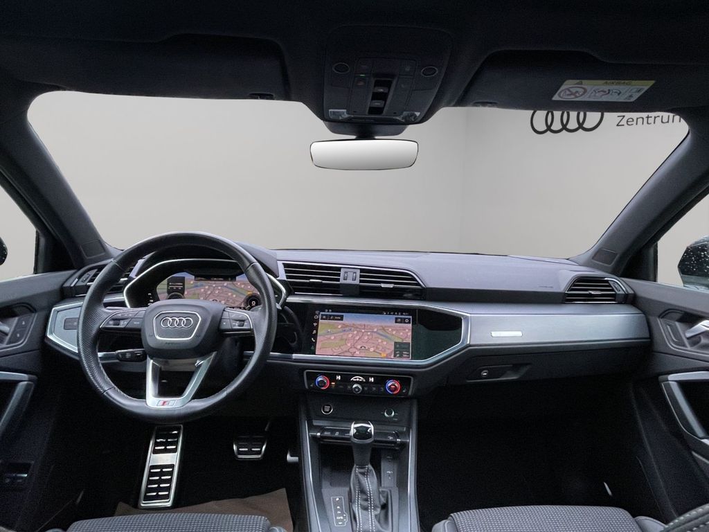 Audi Q3 2021