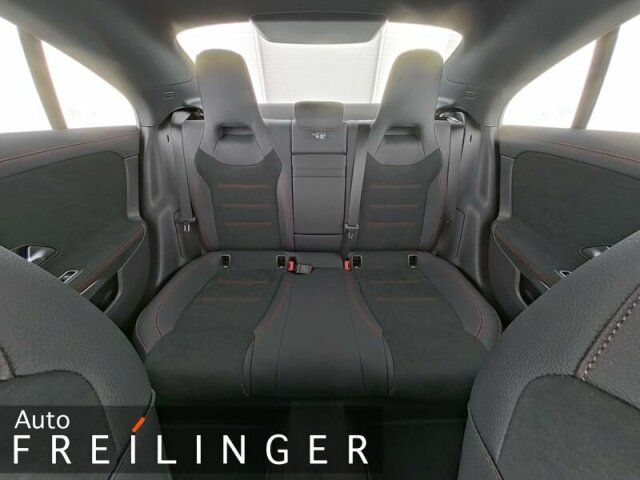 Mercedes-Benz CLA 180 2024