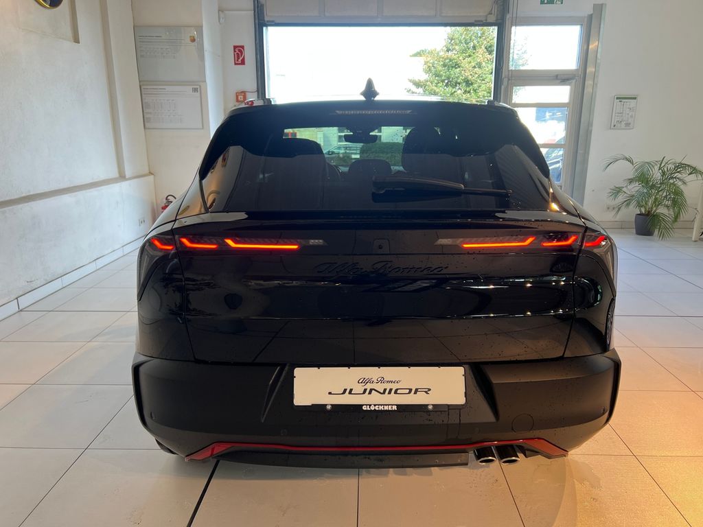 Alfa Romeo Junior 2025