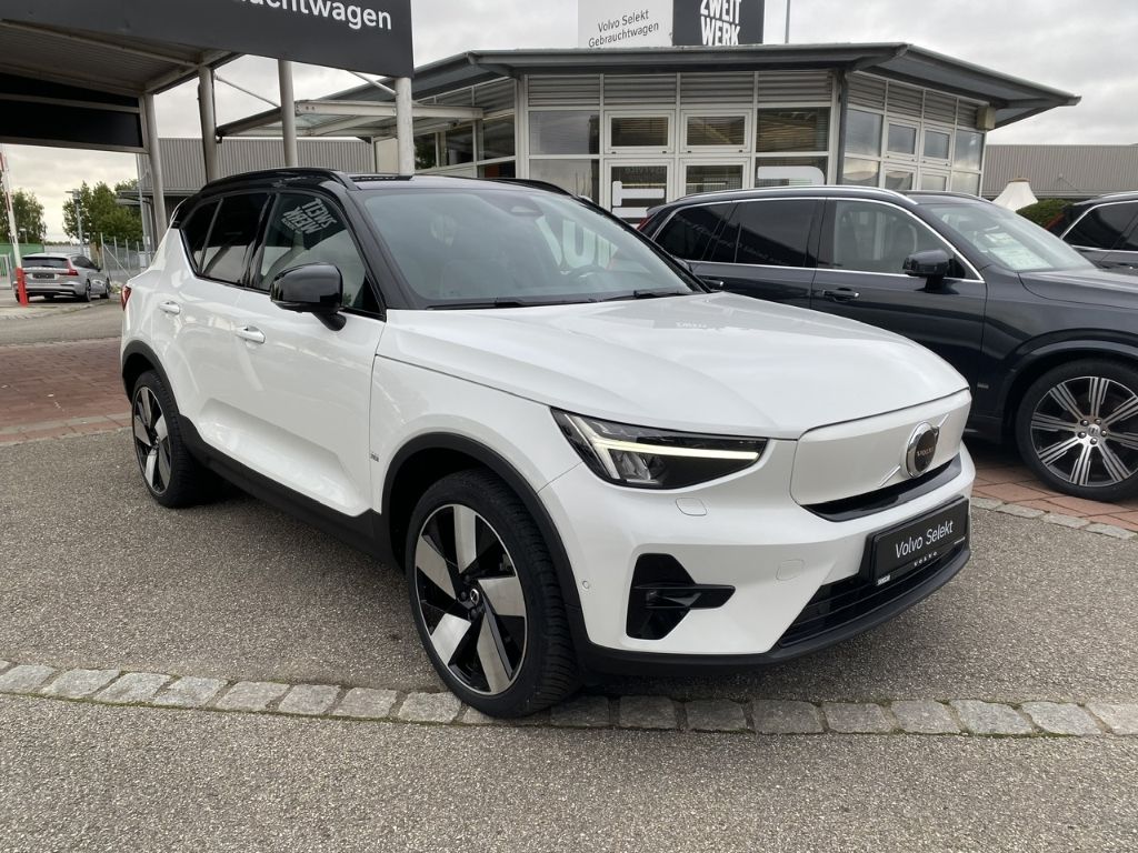 Volvo XC40 2023