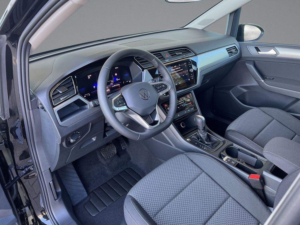 Volkswagen Touran 2025