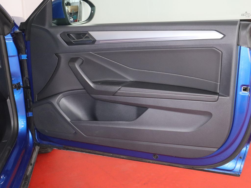 Volkswagen T-Roc 2024