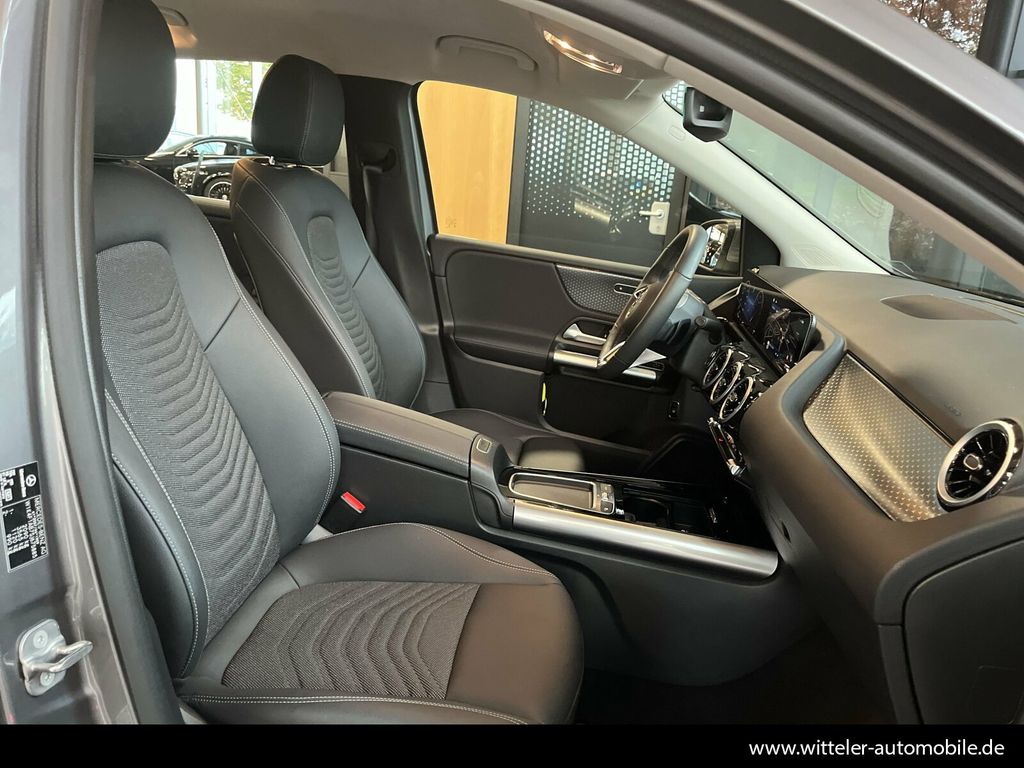 Mercedes-Benz B 180 2024