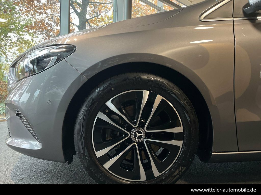 Mercedes-Benz B 180 2024