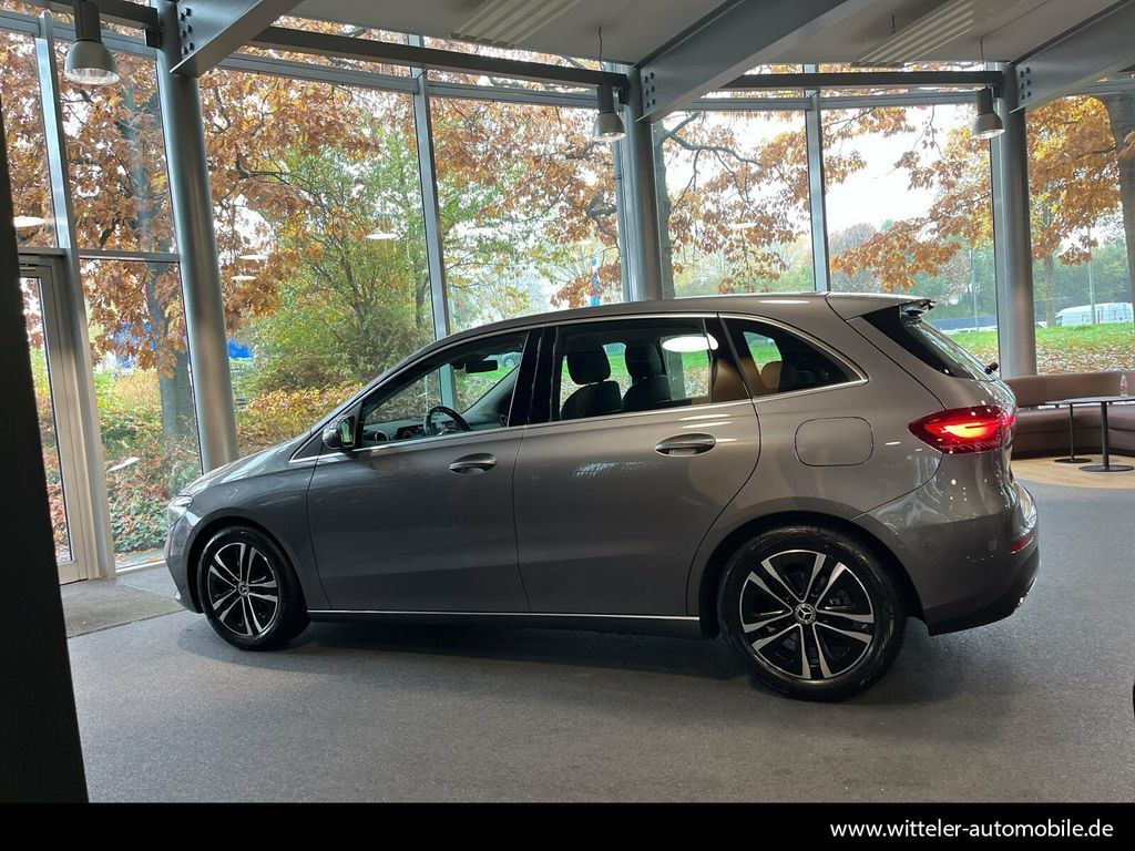 Mercedes-Benz B 180 2024