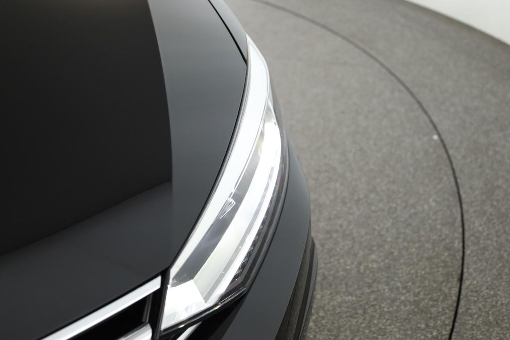 Volkswagen Touran 2025