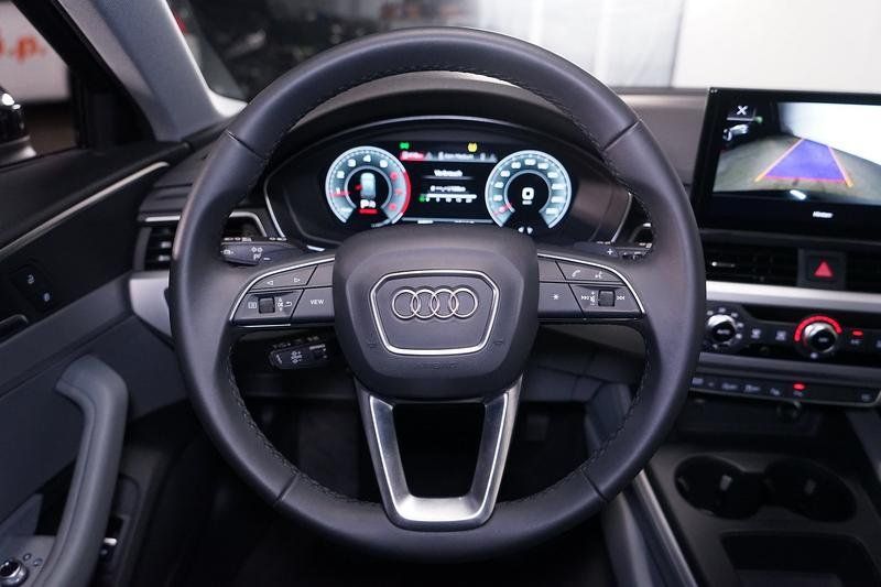 Audi A4 2025