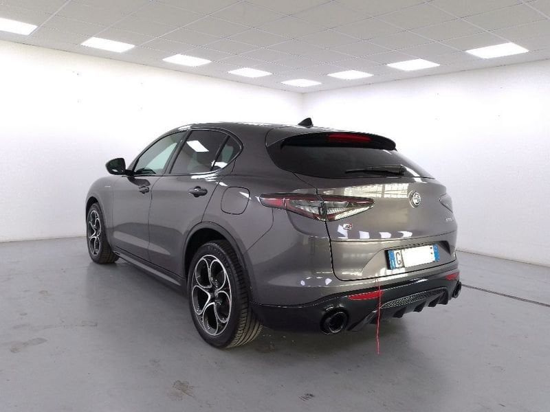 Alfa Romeo Stelvio 2024